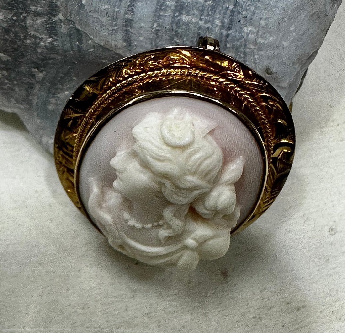 Antique 10k Yellow and Rose Gold Victorian Oval Carved Shell Cameo Multi-wear Brooch or Pendant