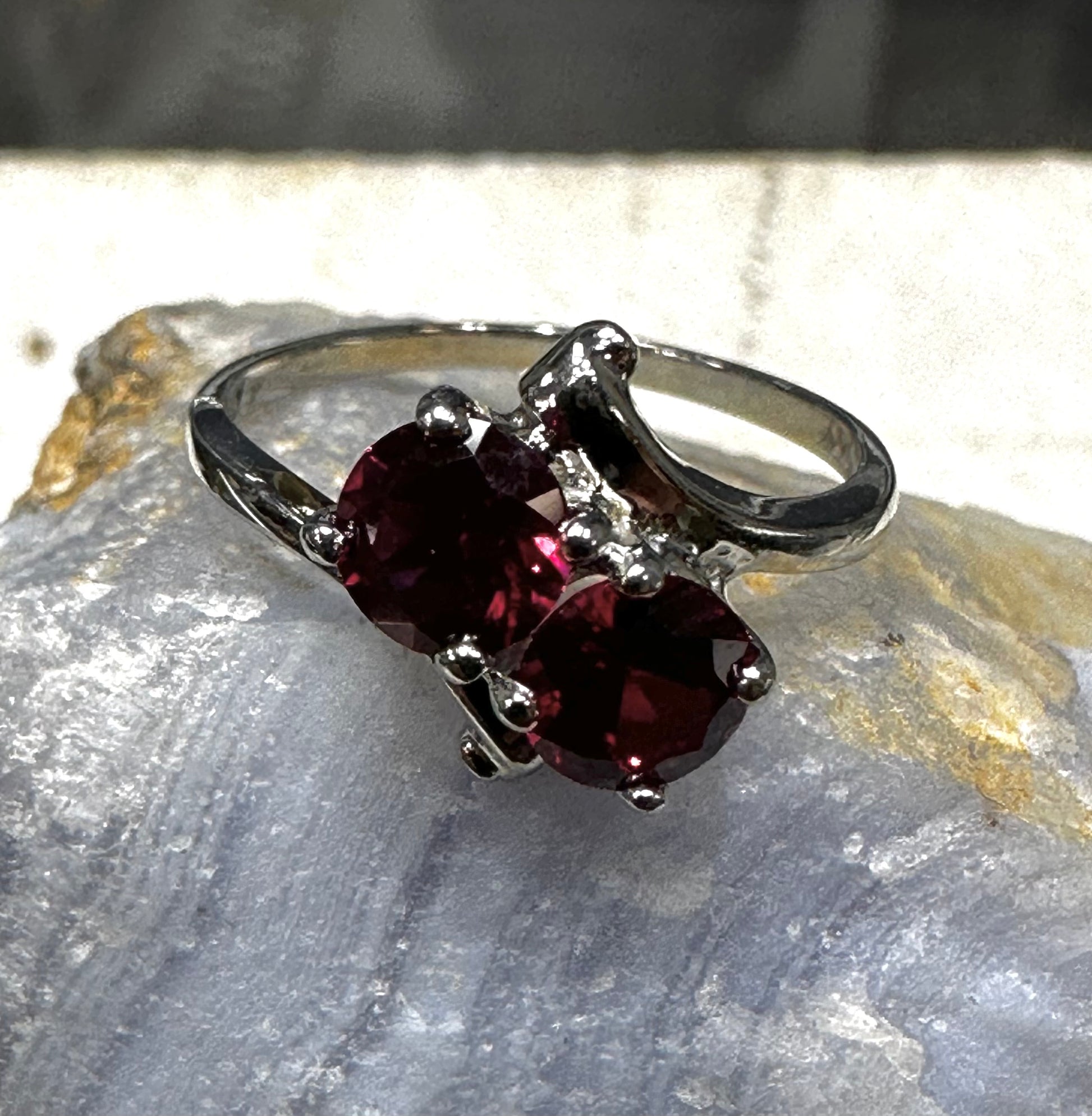 Vintage Ruby White gold Ring 10kt Gold The Stone are Synthetic July Birthstone Art Deco Piece