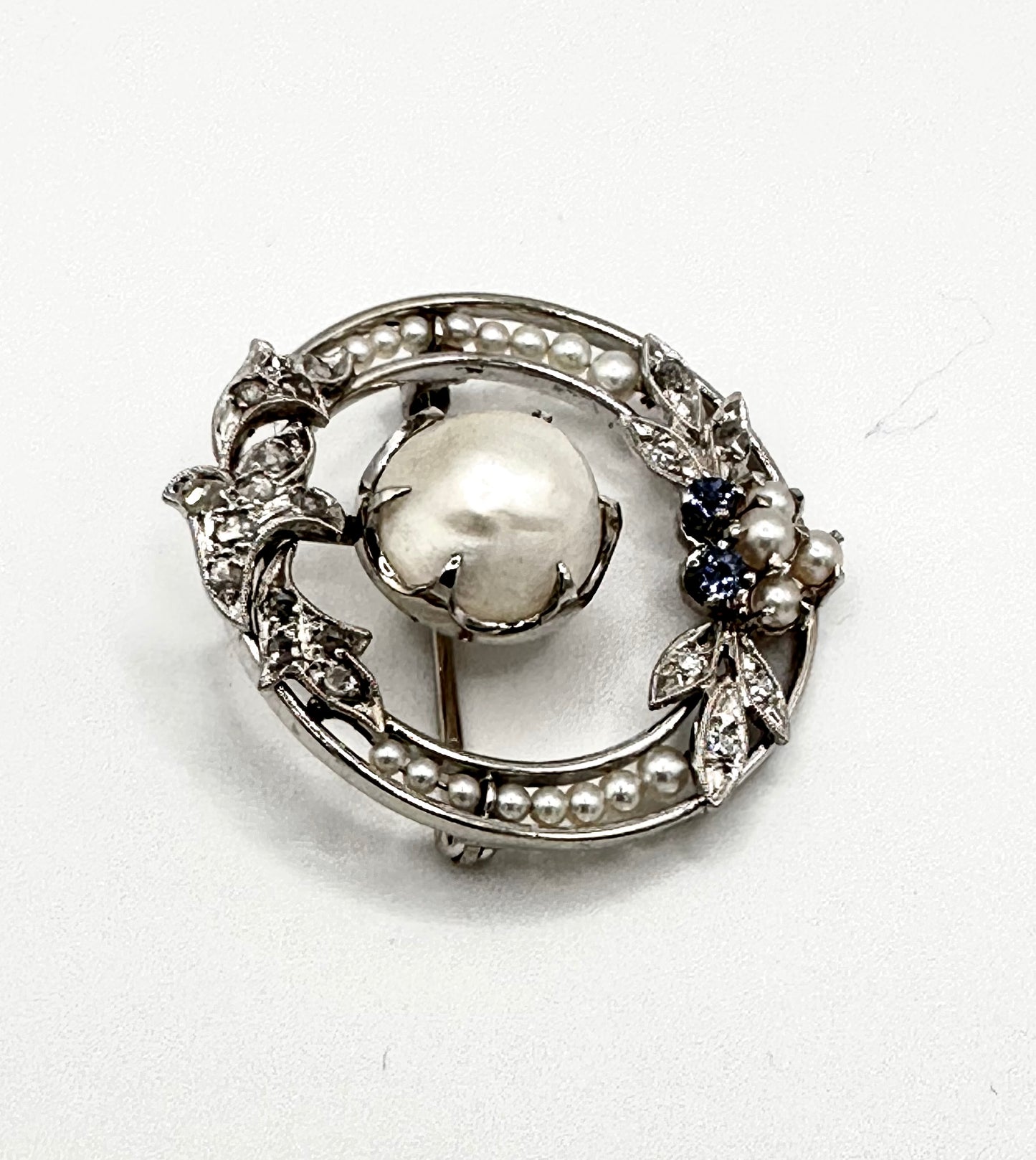 Antique Victorian Large Natural Pearl Diamond Brooch 14kw 8.4 Grams 25 Points of Diamonds 11mm Pearl